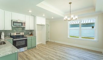 200 13th St, Apalachicola, FL 32320