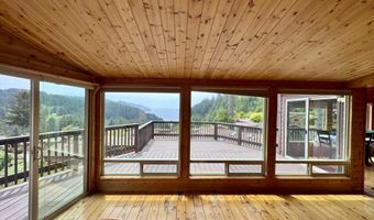 19921 WHALESHEAD Rd U9, Brookings, OR 97415