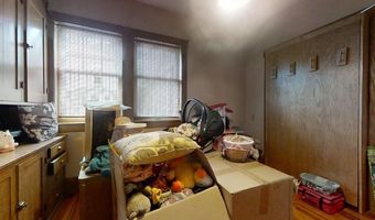 229 E Jefferson St, Arcola, IL 61910