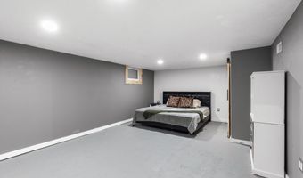 344 S 3RD St, Athena, OR 97813