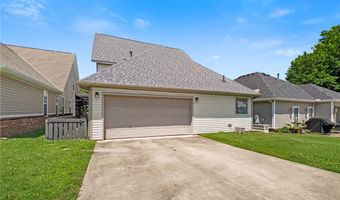 1514 NE Young Ave, Bentonville, AR 72712