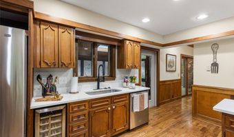 240 Upper Ridge Rd, Glenville, NC 28736