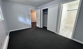 136 Liberty St, Clinton, CT 06413