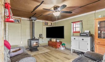 138 Robert Phillips Rd, Bakersville, NC 28705