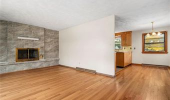 86 Forestdale Dr, Cumberland, RI 02864