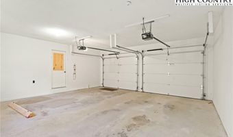 762 George Eggers Rd, Banner Elk, NC 28604