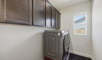 192 Walnut Ct, Fernley, NV 89408