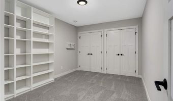 15590 Duck Trail Ln, Apple Valley, MN 55124