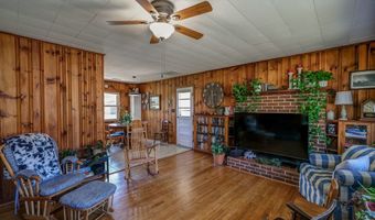 29 Breedlove Dr, Andrews, NC 28901