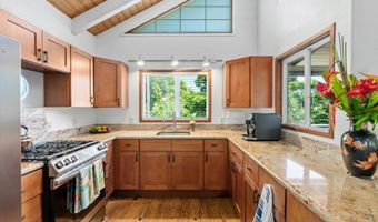 630 Hoolawa Rd, Haiku, HI 96708