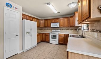8 Hillswick Dr, Bella Vista, AR 72715