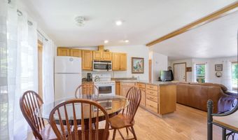 91589 DEARBORN ISLAND Rd, Blue River, OR 97413