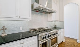203 Links Ct, Aledo, TX 76008