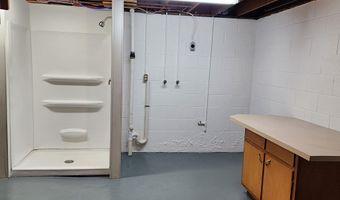 1205 Maple St, Atlantic, IA 50022