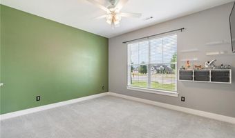 890 Clark Cir, Bentonville, AR 72713