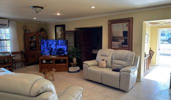 161 Blackshear Hwy, Baxley, GA 31513