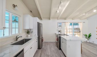 7223 Naohe St, Honolulu, HI 96825
