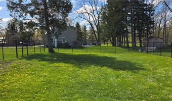 241 East Ave, Akron, NY 14001