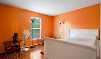 20941 LOHENGRIN Ct, Ashburn, VA 20147