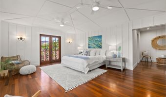 810 N Kalaheo Ave F, Kailua, HI 96734