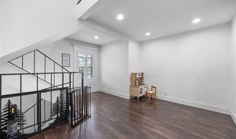 9035 Stacie 7, Anaheim, CA 92804