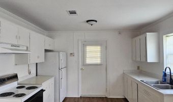 1055 Scruggs Cir, Bartow, GA 30413