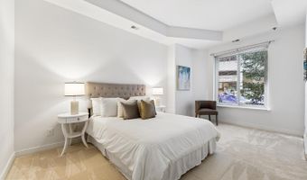 7500 WOODMONT Ave #SL15, Bethesda, MD 20814