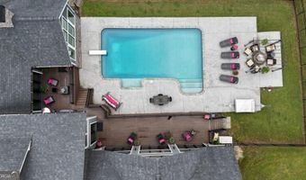 14 Allatoona Estates Dr SE, Acworth, GA 30102
