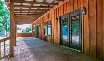 10064 Dummy Line Rd, Batesville, MS 38606