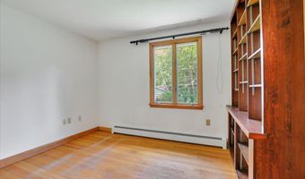 16 Rosewood Ln, Bolton, CT 06043
