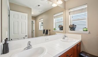 20621 SW ROSEMOUNT St, Beaverton, OR 97078