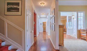 1724 AVENIDA ALTURAS NE, Albuquerque, NM 87110