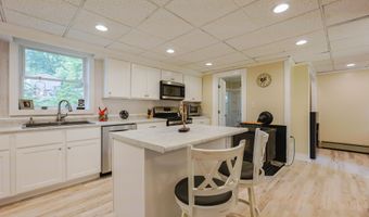 11 Libby Ct, Bath, ME 04530