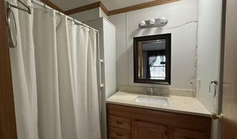 24 Magnolia Ln, Belmont, NH 03220