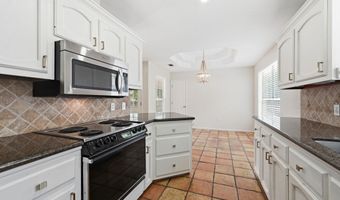 18341 Lake Indigo Dr, Baton Rouge, LA 70817