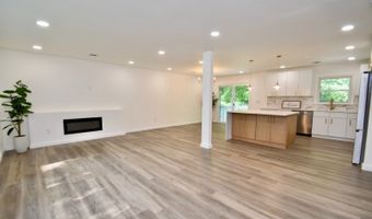 53 Cedar Ridge Dr, Alloway, NJ 07462