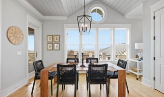 25 Sandspur Trl, Bald Head Island, NC 28461