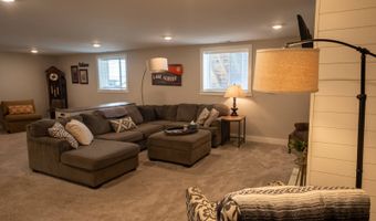 19841 Hoffman Ave, Arlington, SD 57212