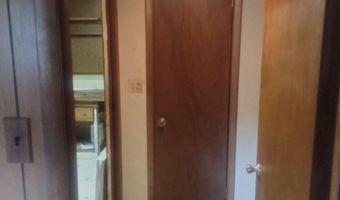 5008 REGINA Dr, Annandale, VA 22003