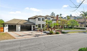7460 E Hummingbird Cir, Anaheim, CA 92808