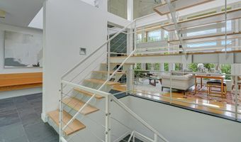 103 Long View Dr, Becket, MA 01223