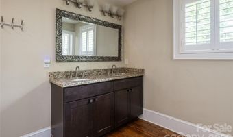 240 S Beaumont St, Asheville, NC 28801