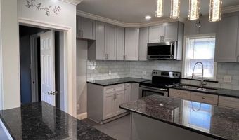 2810 GREEN St, Claymont, DE 19703