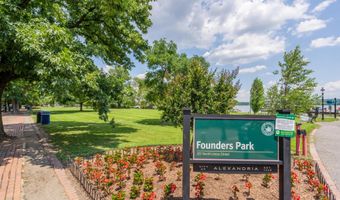 125 N LEE St Dh407, Alexandria, VA 22314