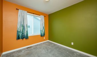 2860 Pilgrim Dr SW, Altoona, IA 50009