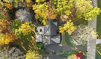 351 Heritage Dr, Addison, MI 48381