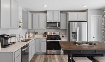 13720 Kaylemore Trl, Rosemount, MN 55068