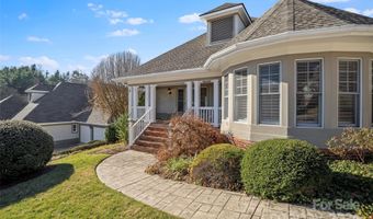 2 Creekside Way, Asheville, NC 28804