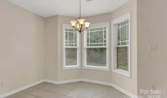 41 Sunview Cir, Arden, NC 28704