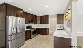 8195 Chaz Pl, La Mesa, CA 91942